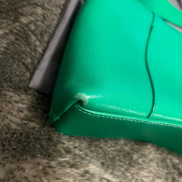 Balenciaga XS Hourglass Crossbody Bag - Picture 13 of 16